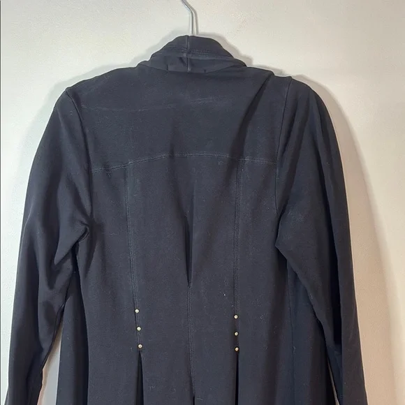 Elegant Black Long Coat - Picture 9 of 15